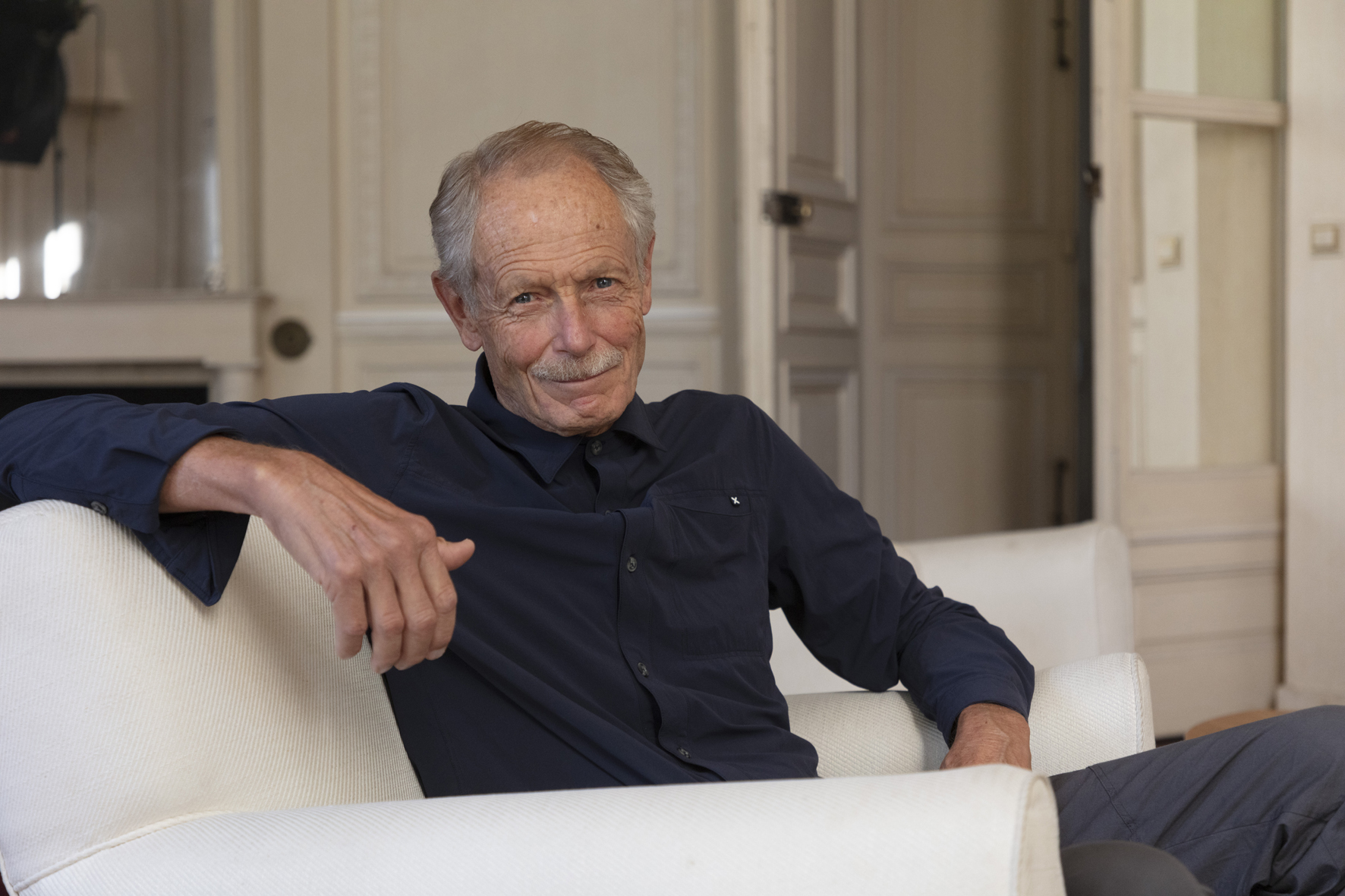 Erri De Luca écrivain italien connu pour ses romans sur la mémoire et l’expérience humaine