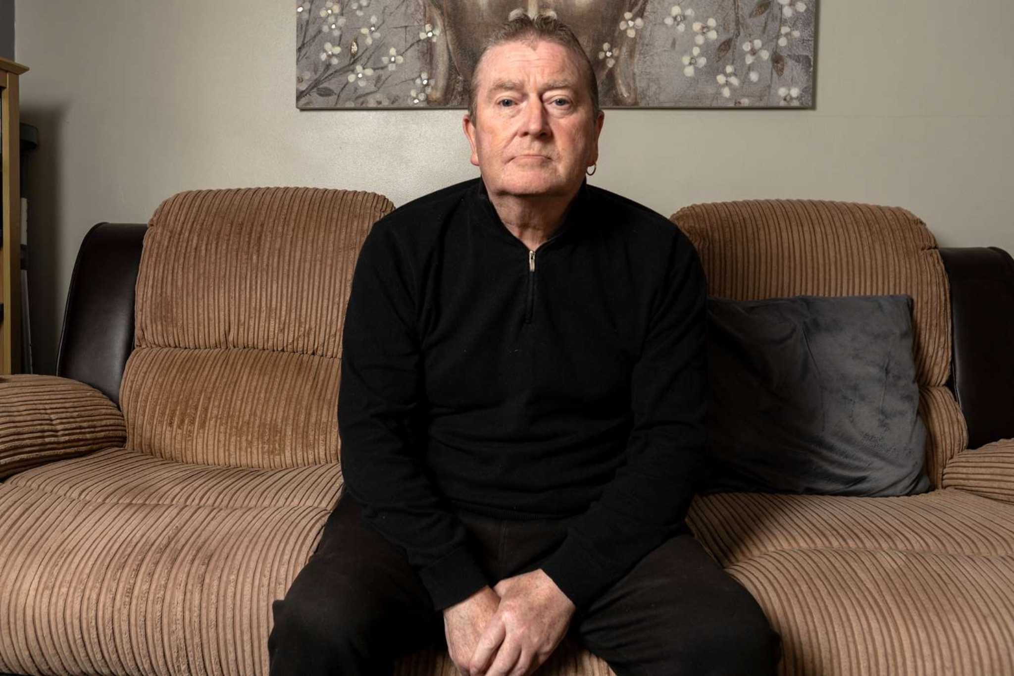 Ian Swindell, diagnostiqué tardivement d’un cancer après une erreur de diagnostic initial